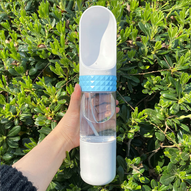 犬用水飲み器 ポータブルペット用品 水筒 犬用給水ボウルカップ 屋外旅行 犬猫用給水器
