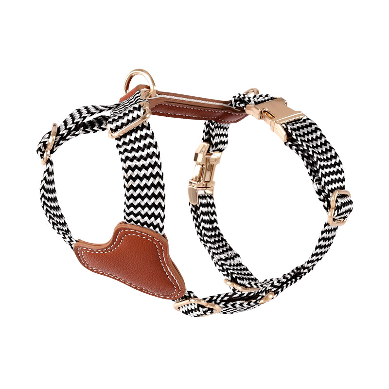 ペットベスト型手持ちロープ 犬用胸ストラップ 爆発防止犬用首輪 レタリング