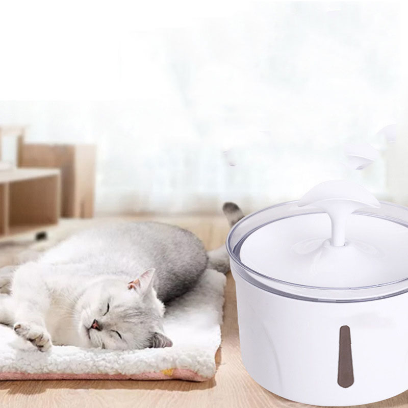 ペット 犬 猫 給水器 自動給水器 電動 ウォーターディスペンサー コンテナ LED水位表示 犬猫用