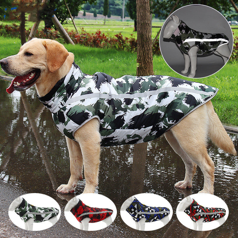 ペットの犬用の暖かい服はファッショナブルです