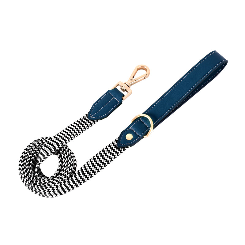 ペットベスト型手持ちロープ 犬用胸ストラップ 爆発防止犬用首輪 レタリング